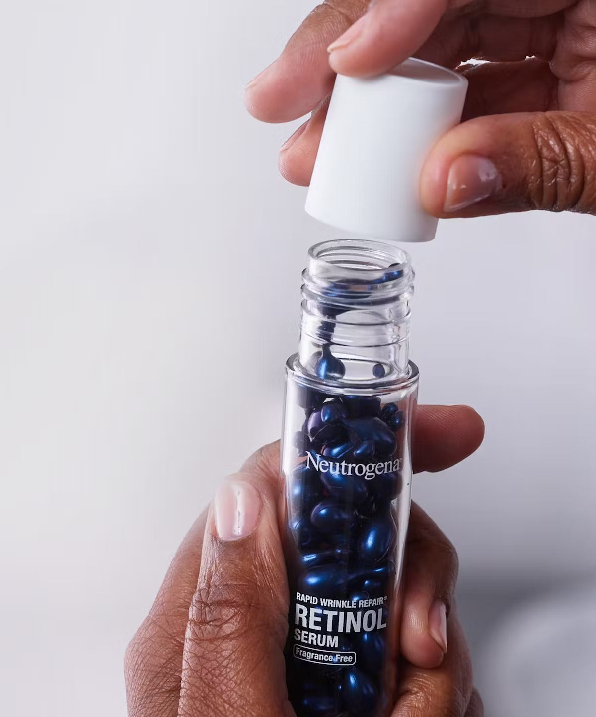 Neutrogena - Rapid Wrinkle Repair Retinol Serum Fragrance Free - 30 Serum Capsules  ( Imported USA )
