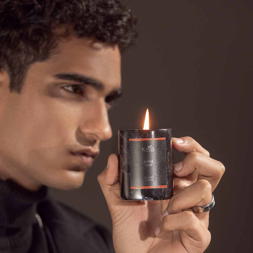Royal Oud Scented Candle